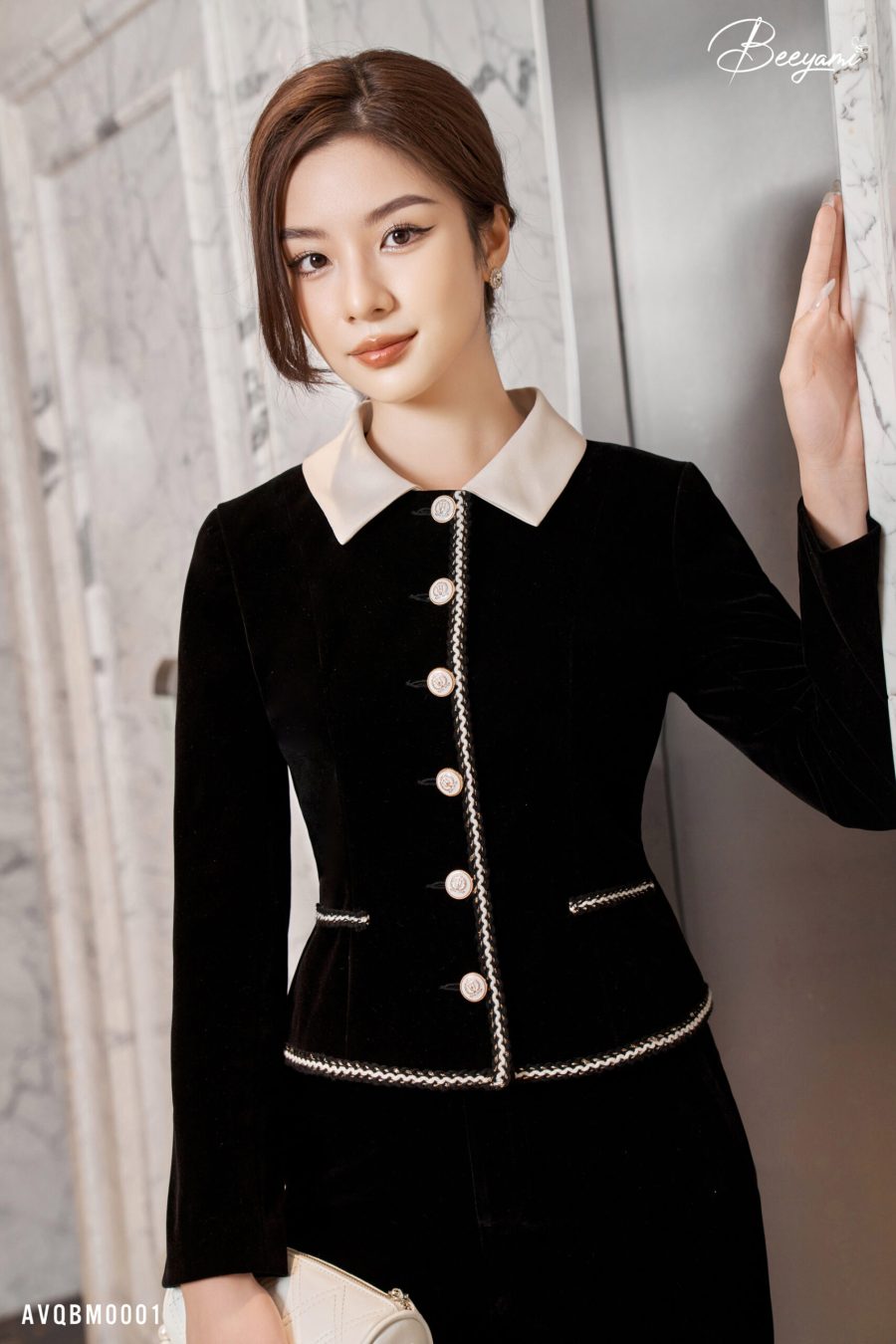 áo vest nhung đen dáng ngắn – 2