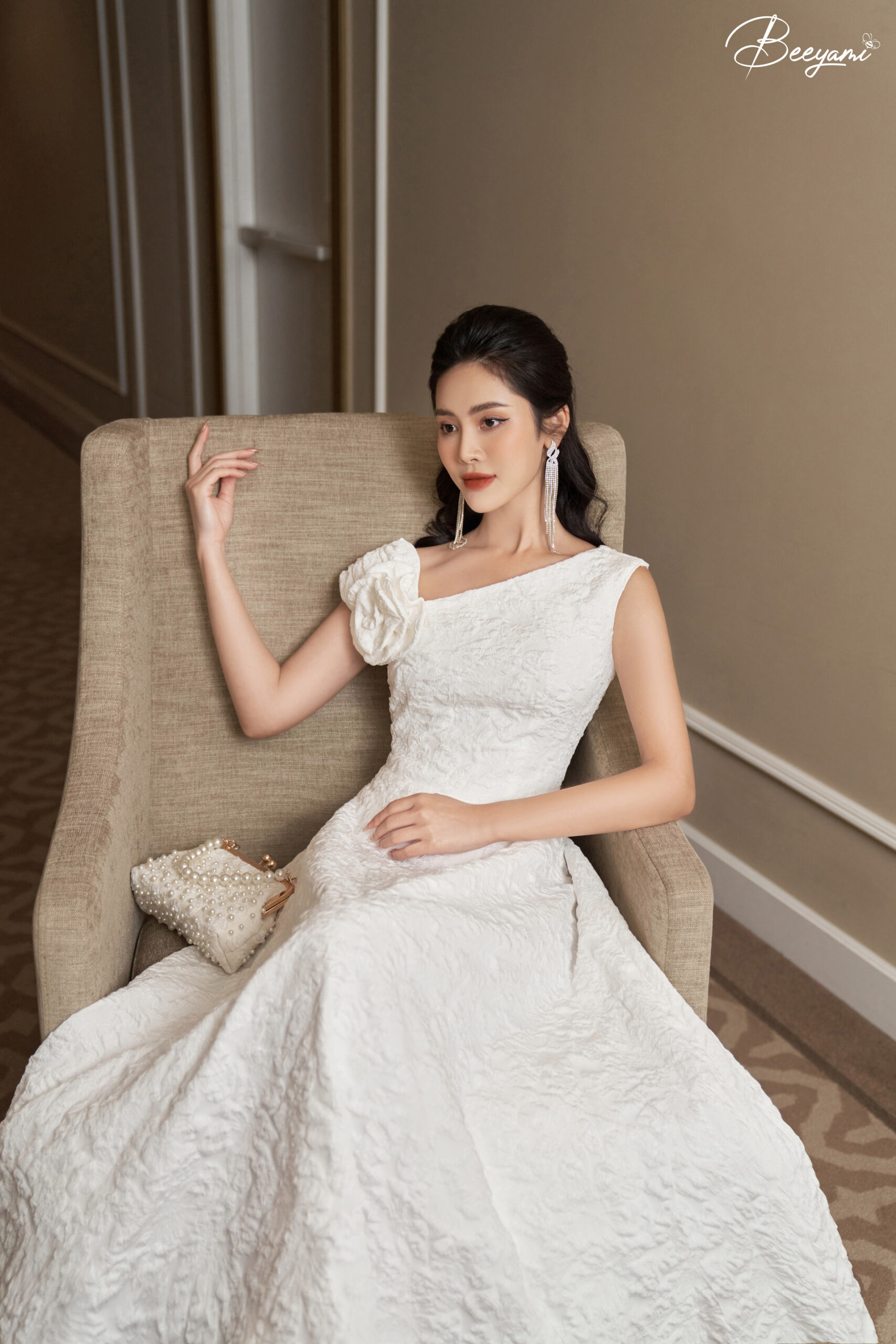 đầm xòe dự tiệc lệch vai đính hoa - 3 đầm xòe dự tiệc lệch vai đính hoa - 3